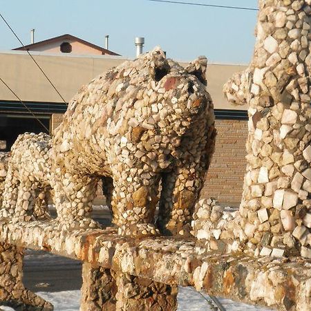Modern Motel Тандер-Бей Экстерьер фото