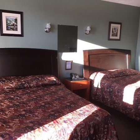 Modern Motel Тандер-Бей Экстерьер фото